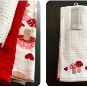NEW. Kitchen Towel set (3). Red & Pink Mushroom Heart Valentine's motif.